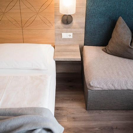 Roesslwirt Hotel Barbiano  Ngoại thất bức ảnh